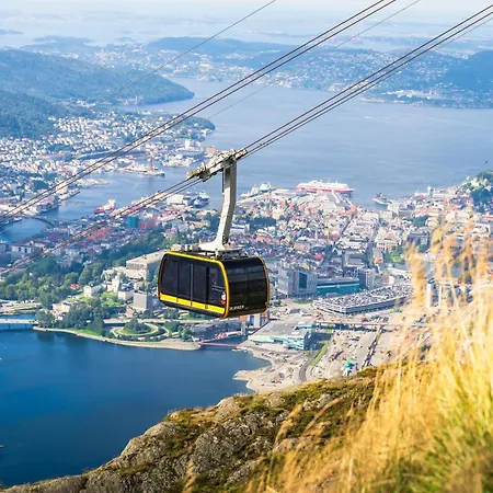 Cosy With Free Parking * Bergen